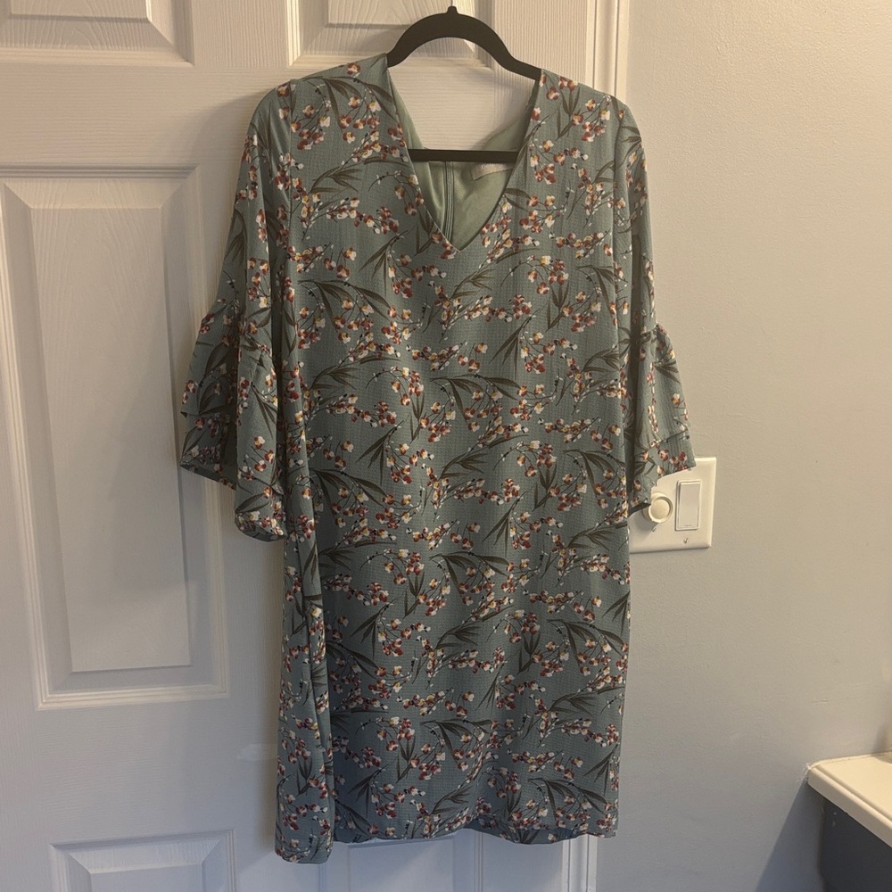 Floral Layered Sleeve Dress